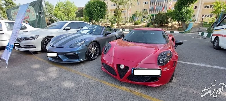 (تصاویر) توقیف خودروهای لاکچری که در اندرزگو «دور دور» میکردند